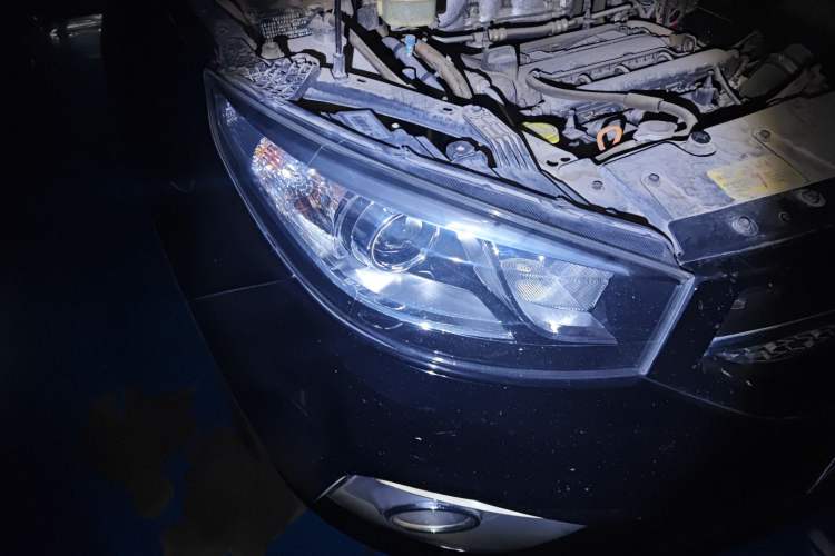 Used Chery Tiggo 3 2016 1.6L CVT Fashion Edition Right Front Headlight