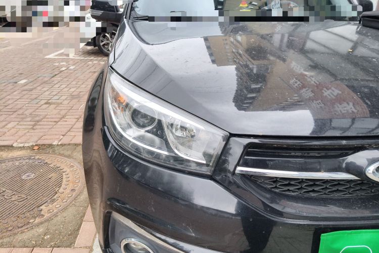 Used Chery Tiggo 3 2016 1.6L Manual ZhiShang Edition Right Front Headlight