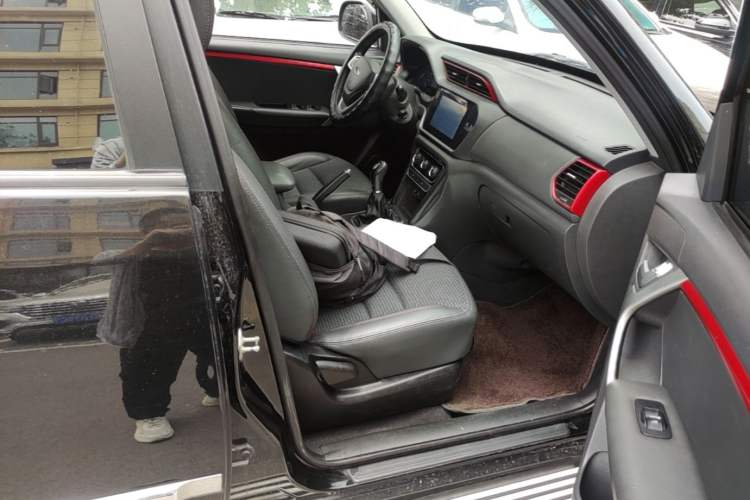 Used Chery Tiggo 3 2016 1.6L Manual ZhiShang Edition Right Front Seat
