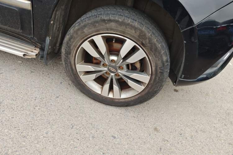 Used Chery Tiggo 3 2016 1.6L CVT ZhiShang Edition Right Front Wheel Hub
