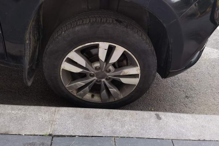 Used Chery Tiggo 3 2016 1.6L Manual ZhiShang Edition Right Front Wheel Hub