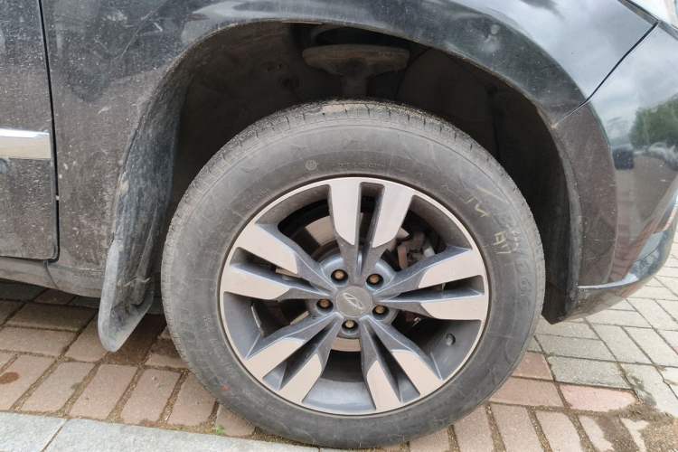 Used Chery Tiggo 3 2016 1.6L Manual ZhiShang Edition Right Front Wheel Hub