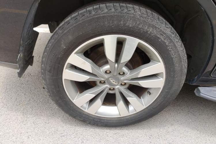 Used Chery Tiggo 3 2016 1.6L Manual ZhiShang Edition Right Rear Wheel Hub