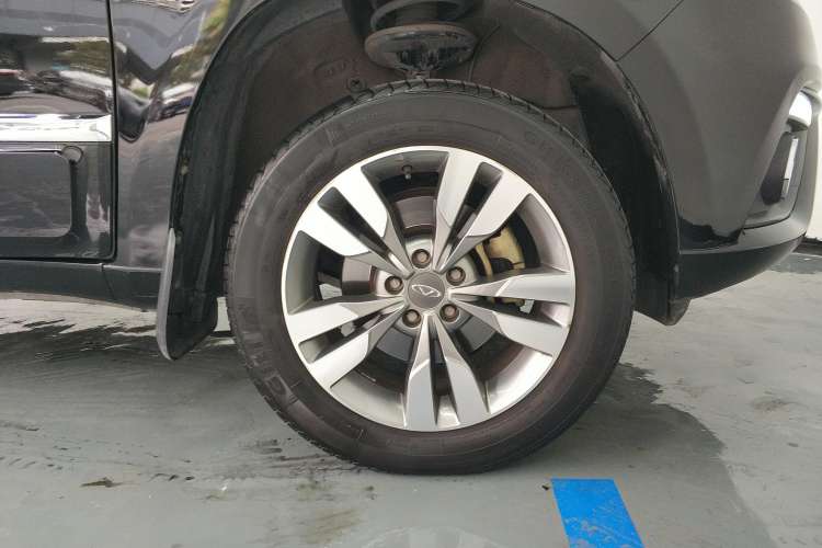 Used Chery Tiggo 3 2016 1.6L CVT ZhiShang Edition Right Rear Wheel Hub