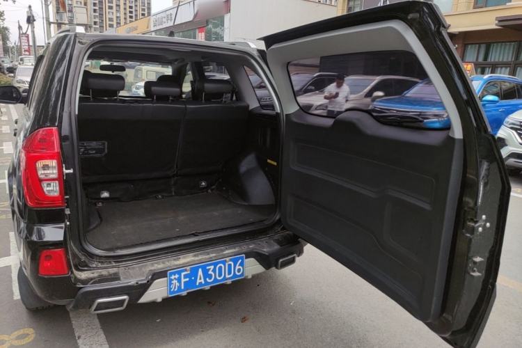 Used Chery Tiggo 3 2016 1.6L Manual ZhiShang Edition Trunk