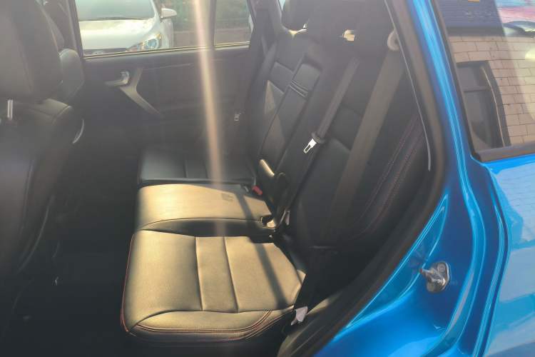 Used Chery Tiggo 3 2016 1.6L Manual Fashion Edition Interior 1
