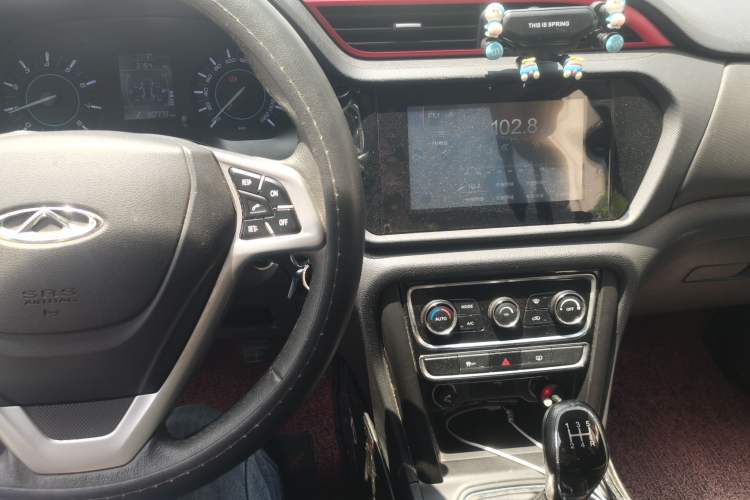 Used Chery Tiggo 3 2016 1.6L Manual ZhiShang Edition Audio And AC Panel