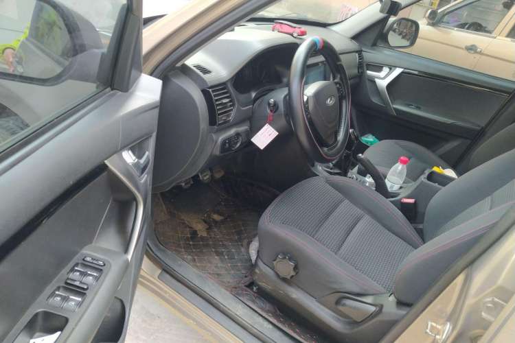 Used Chery Tiggo 3 2016 1.6L Manual Fashion Edition Driver Seat