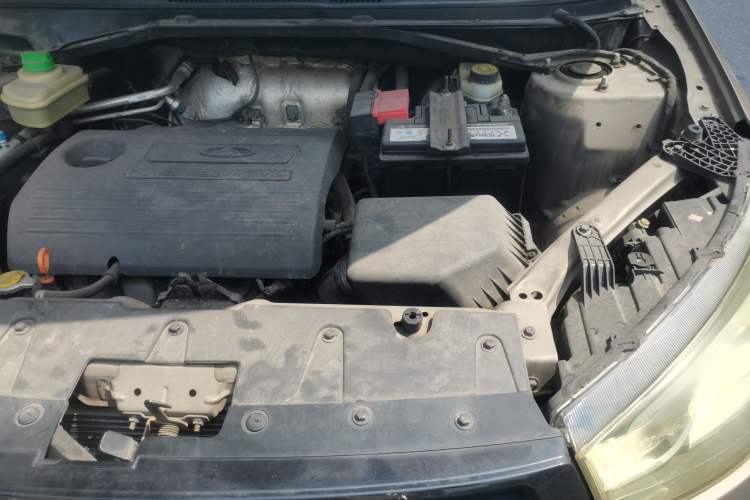 Used Chery Tiggo 3 2016 1.6L Manual ZhiShang Edition Engine Bay Left