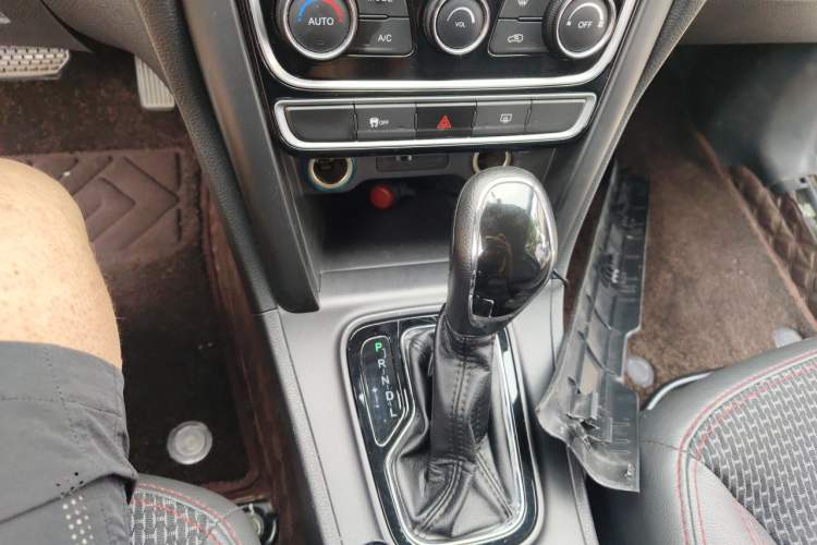 Used Chery Tiggo 3 2016 1.6L CVT ZhiShang Edition Gear Lever