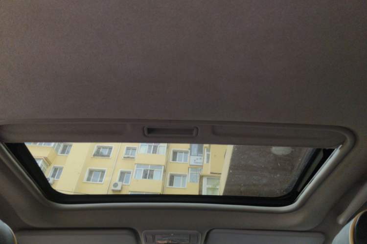 Used Chery Tiggo 3 2016 1.6L Manual ZhiShang Edition Headliner