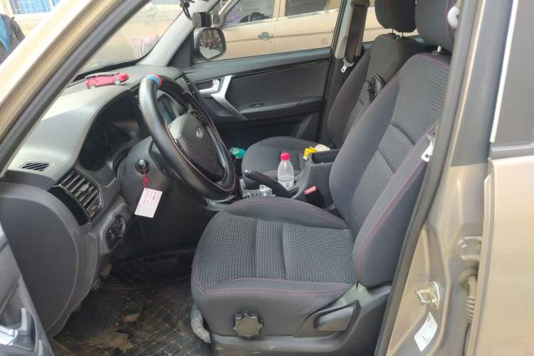 Used Chery Tiggo 3 2016 1.6L Manual Fashion Edition Left Front Seat