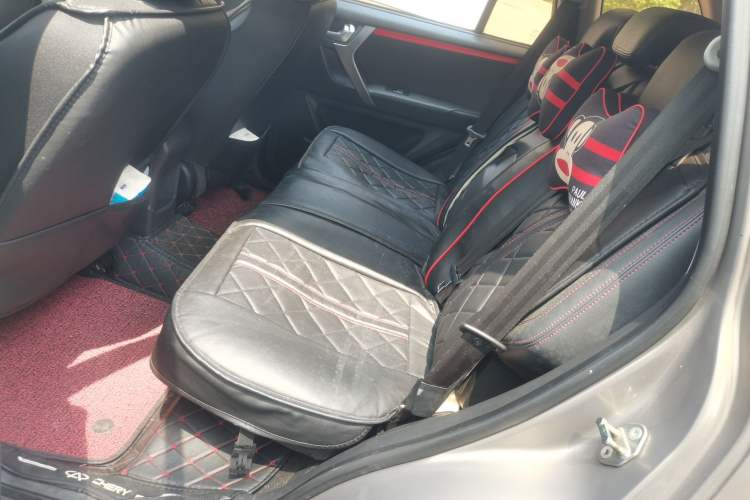 Used Chery Tiggo 3 2016 1.6L Manual ZhiShang Edition Left Rear Seat
