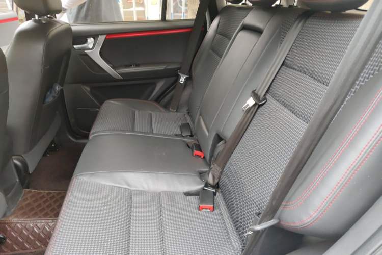 Used Chery Tiggo 3 2016 1.6L CVT ZhiShang Edition Left Rear Seat