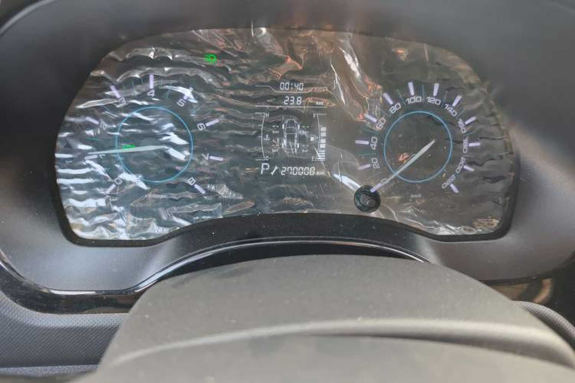 Used Chery Tiggo 3 2016 1.6L CVT ZhiShang Edition Odometer Close Up