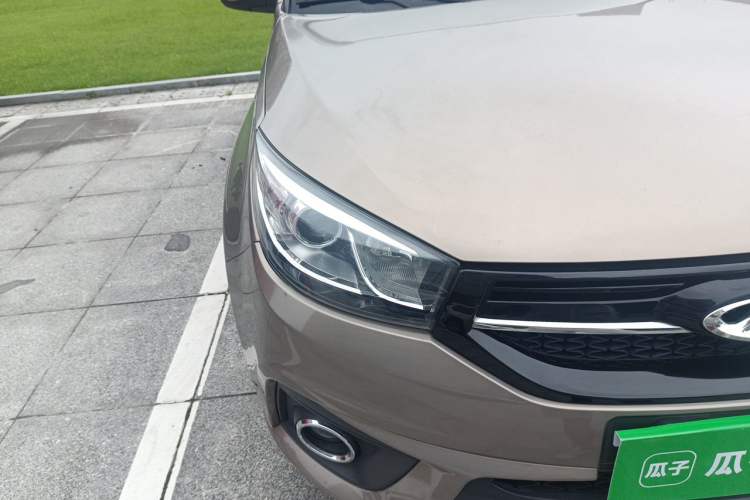 Used Chery Tiggo 3 2016 1.6L Manual Fashion Edition Right Front Headlight