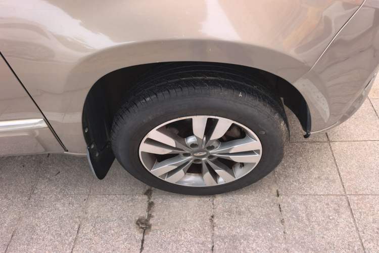 Used Chery Tiggo 3 2016 1.6L Manual ZhiShang Edition Right Front Wheel Hub