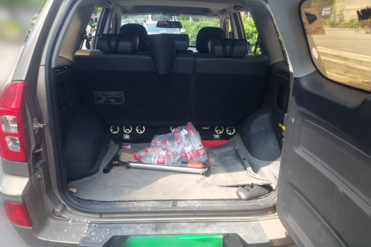 Used Chery Tiggo 3 2016 1.6L Manual ZhiShang Edition Trunk