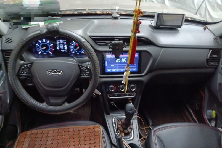 Used Chery Tiggo 3 2016 1.6L Manual Fashion Edition Center Console