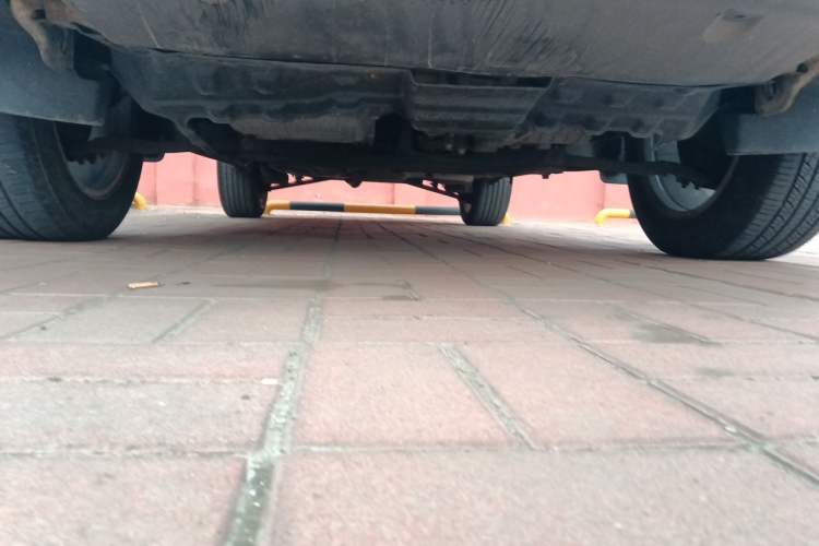 Used Chery Tiggo 3 2016 1.6L CVT ZhiShang Edition Chassis Front