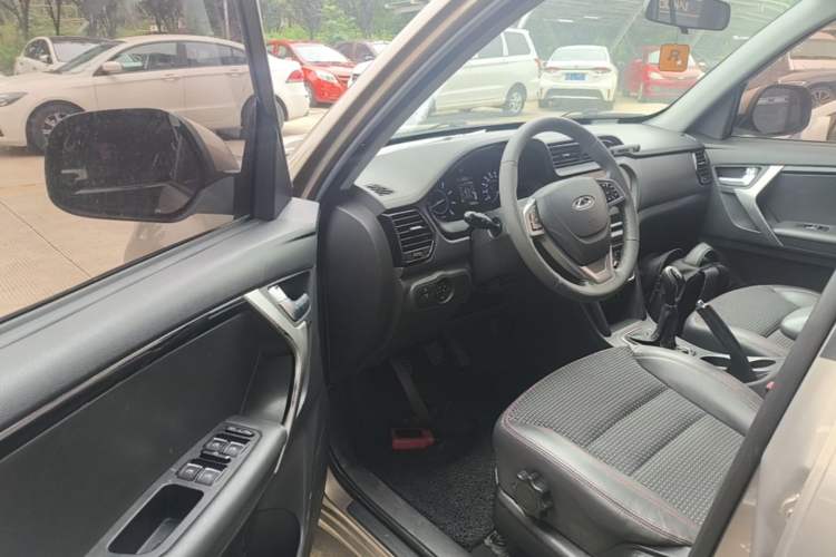 Used Chery Tiggo 3 2016 1.6L Manual ZhiShang Edition Driver Seat
