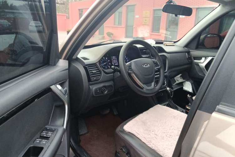 Used Chery Tiggo 3 2016 1.6L CVT ZhiShang Edition Driver Seat