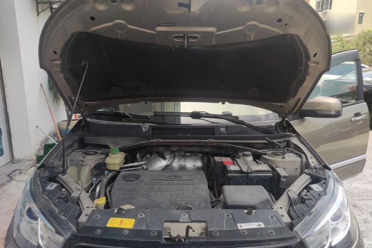 Used Chery Tiggo 3 2016 1.6L CVT ZhiShang Edition Engine Bay