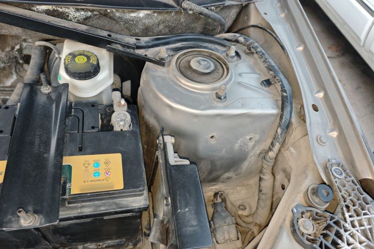 Used Chery Tiggo 3 2016 1.6L CVT ZhiShang Edition Engine Bay Left