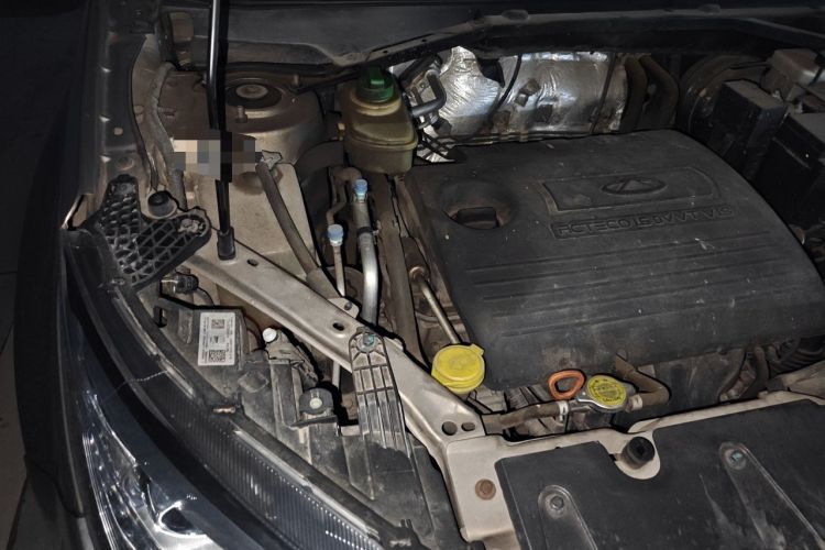 Used Chery Tiggo 3 2016 1.6L CVT ZhiShang Edition Engine Bay Right