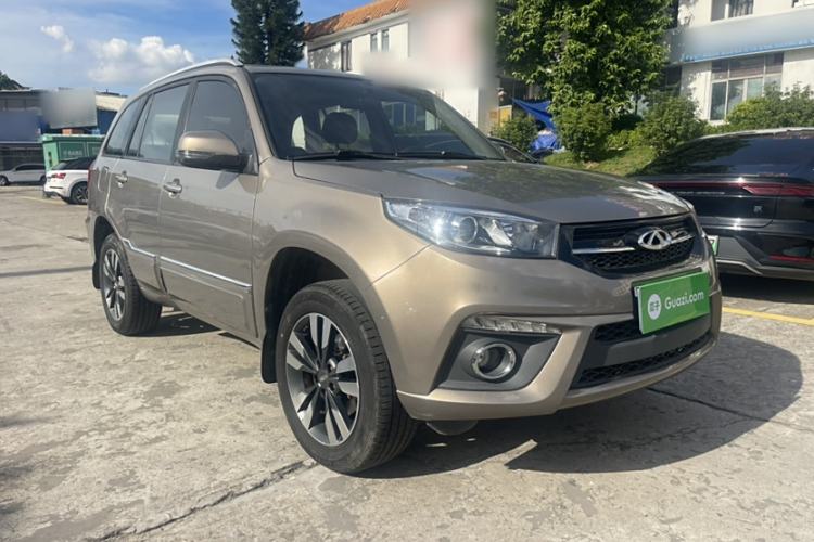 Used Chery Tiggo 3 2016 1.6L Manual ZhiShang Edition Exterior 2