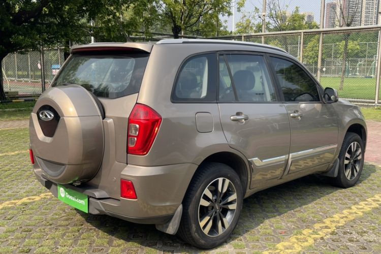 Used Chery Tiggo 3 2016 1.6L Manual ZhiShang Edition Exterior 5