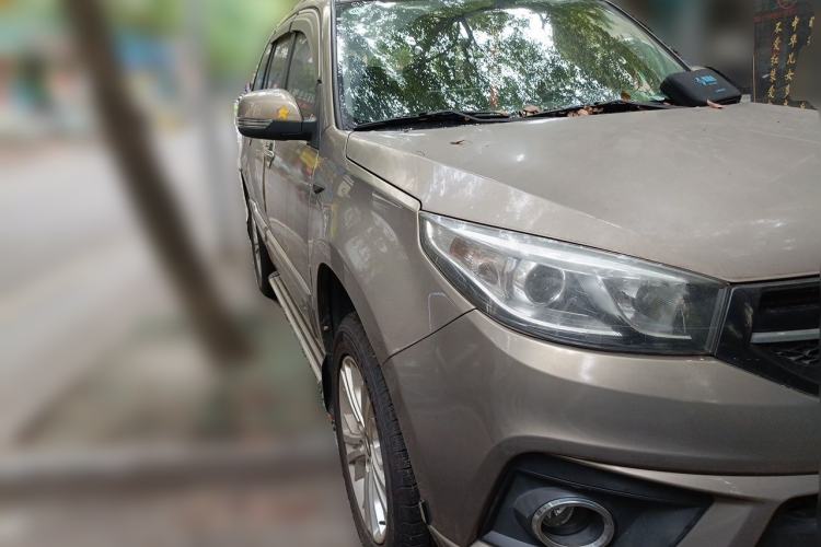 Used Chery Tiggo 3 2016 1.6L Manual Fashion Edition Front Right 45 Deg