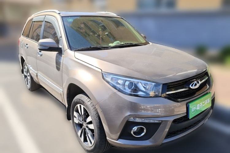 Used Chery Tiggo 3 2016 1.6L Manual ZhiShang Edition Front Right 45 Deg