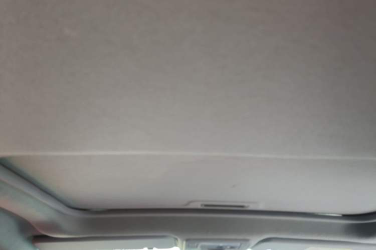 Used Chery Tiggo 3 2016 1.6L Manual ZhiShang Edition Headliner