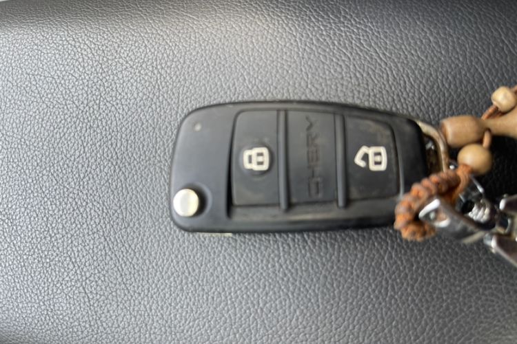 Used Chery Tiggo 3 2016 1.6L Manual ZhiShang Edition Interior 1