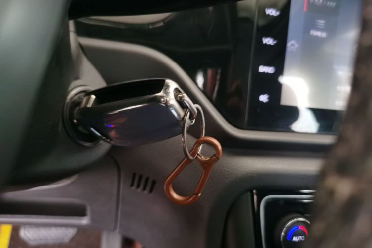 Used Chery Tiggo 3 2016 1.6L CVT ZhiShang Edition Interior 1