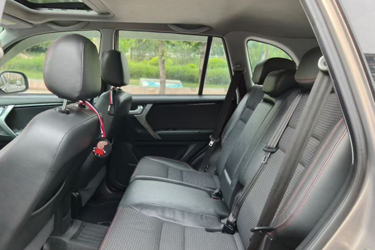 Used Chery Tiggo 3 2016 1.6L CVT ZhiShang Edition Interior 5