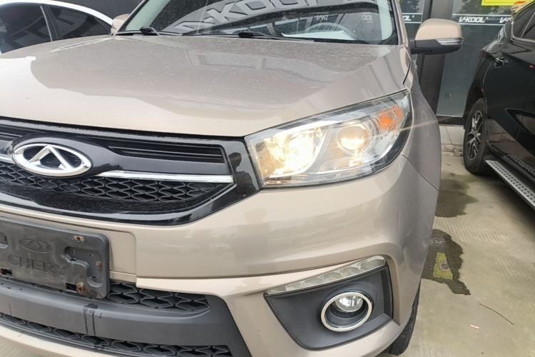 Used Chery Tiggo 3 2016 1.6L Manual ZhiShang Edition Left Front Headlight