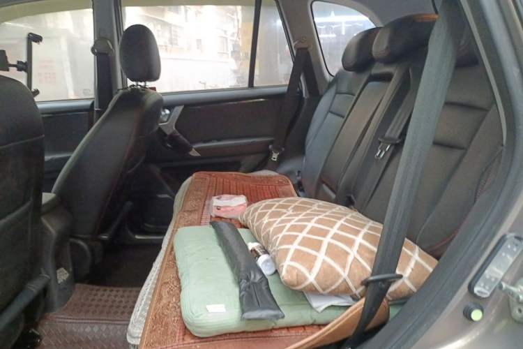Used Chery Tiggo 3 2016 1.6L Manual Fashion Edition Left Rear Seat
