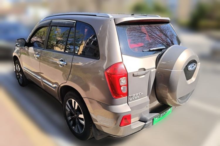 Used Chery Tiggo 3 2016 1.6L Manual ZhiShang Edition Rear Left 45 Deg