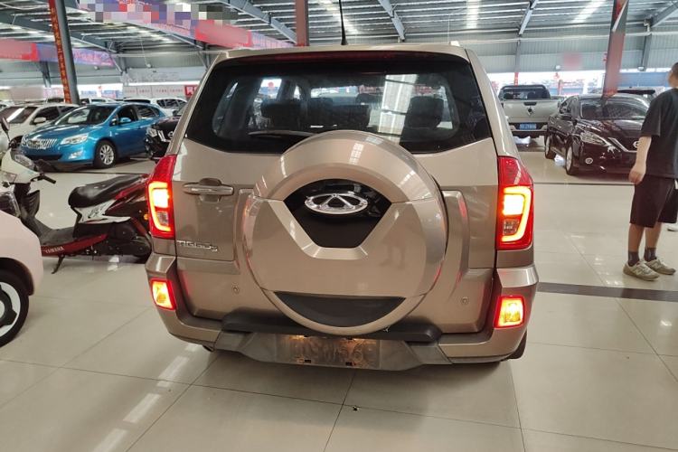 Used Chery Tiggo 3 2016 1.6L Manual ZhiShang Edition Rear