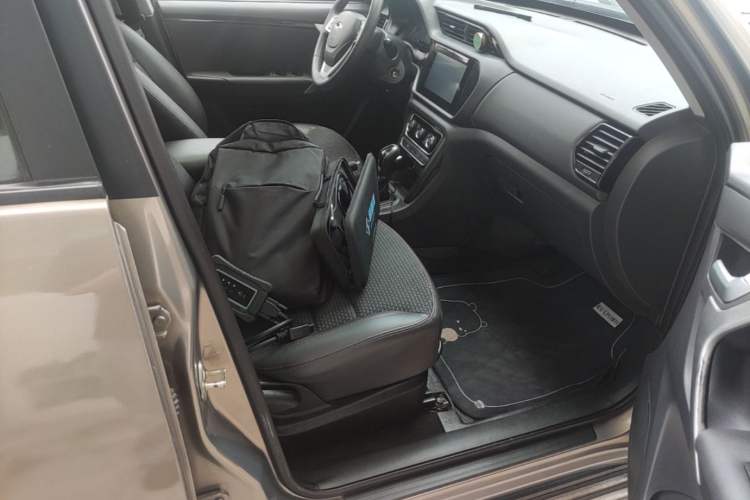 Used Chery Tiggo 3 2016 1.6L CVT ZhiShang Edition Right Front Seat