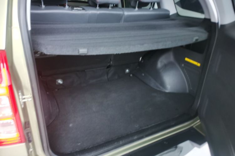 Used Chery Tiggo 3 2016 1.6L CVT ZhiShang Edition Trunk