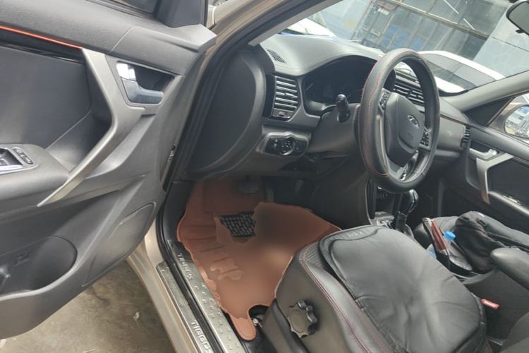 Used Chery Tiggo 3 2016 1.6L CVT ZhiShang Edition Driver Seat