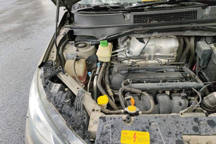 Used Chery Tiggo 3 2016 1.6L Manual Fashion Edition Engine Bay Right