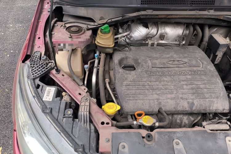 Used Chery Tiggo 3 2016 1.6L CVT ZhiShang Edition Engine Bay Right