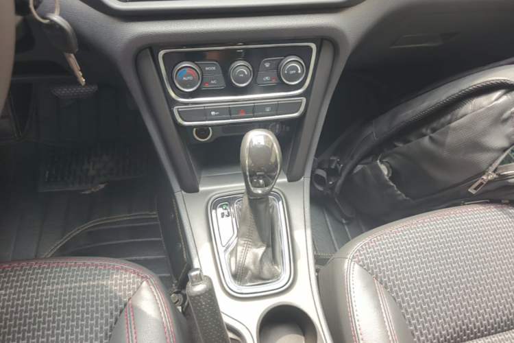 Used Chery Tiggo 3 2016 1.6L CVT ZhiShang Edition Gear Lever