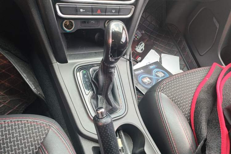 Used Chery Tiggo 3 2016 1.6L CVT ZhiShang Edition Gear Lever