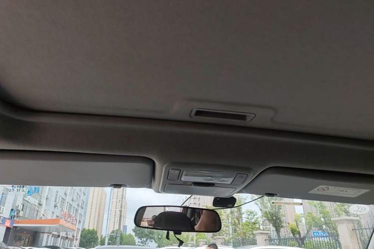 Used Chery Tiggo 3 2016 1.6L Manual ZhiShang Edition Headliner