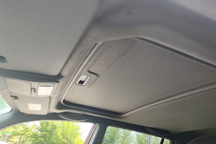 Used Chery Tiggo 3 2016 1.6L CVT ZhiShang Edition Headliner